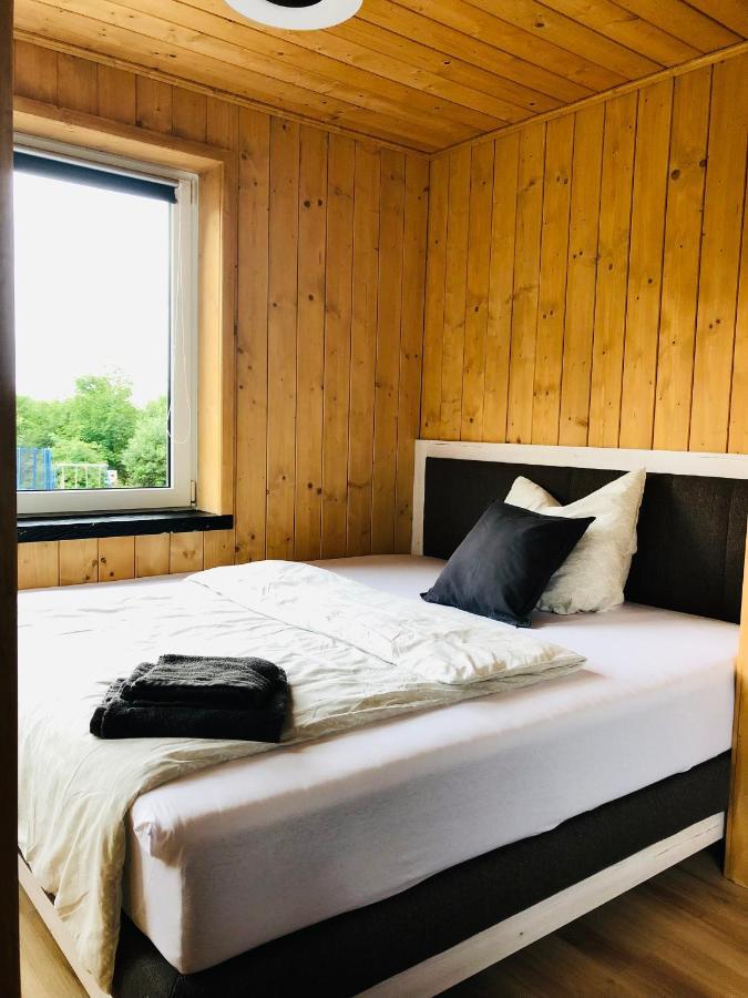 Ruhige Ferienwohnung direkt am Rennsteig Neuhaus am Rennweg Exterior foto